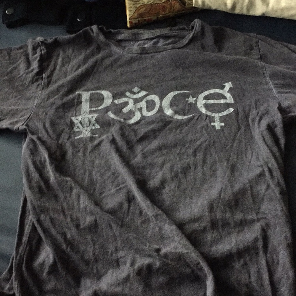 LIMITED EDITION “Peace” Tee